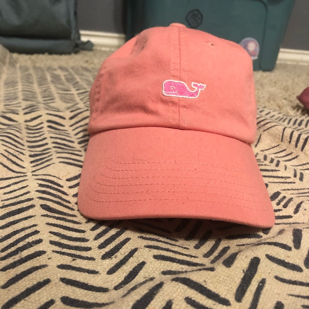 vineyard vines hat